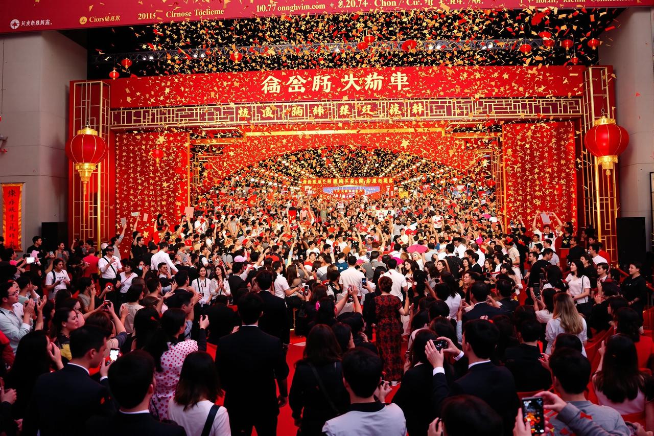 九色视频《星辰大海》票房突破30亿，创华语科幻新纪录